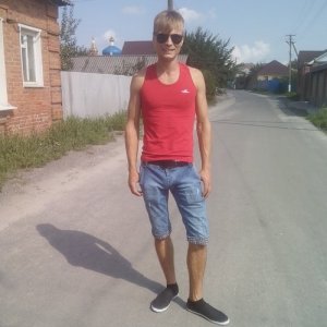 Илья Канев, 27 лет